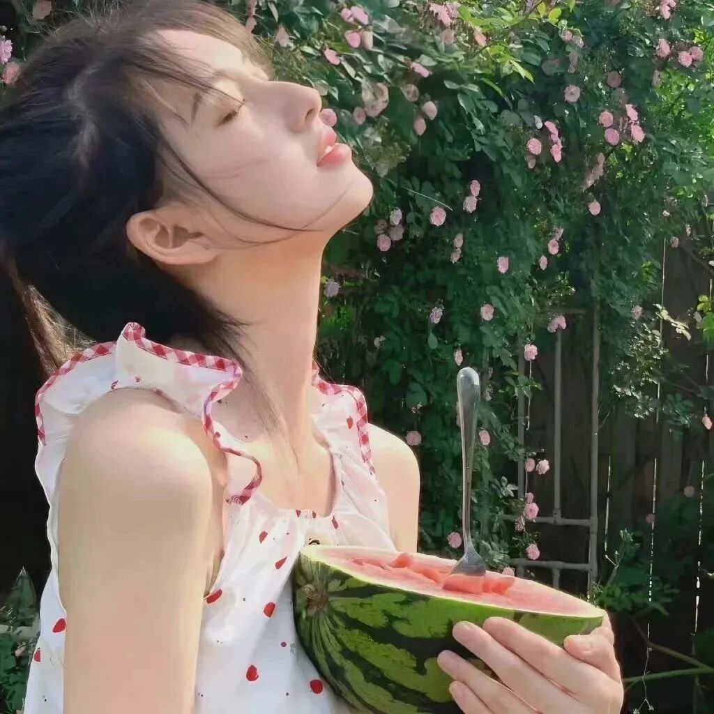 小清新女生头像侧脸女生头像