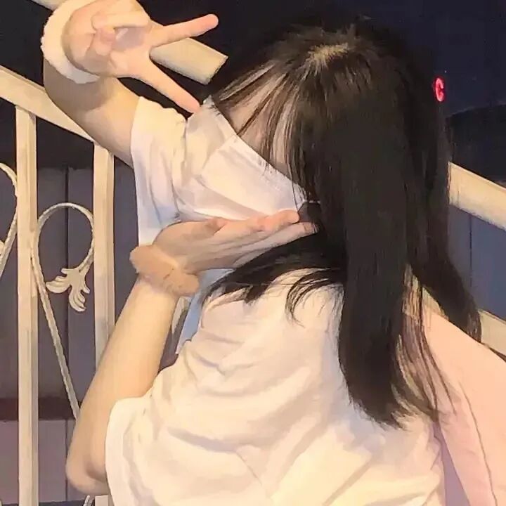 可爱女生头像不露脸头像