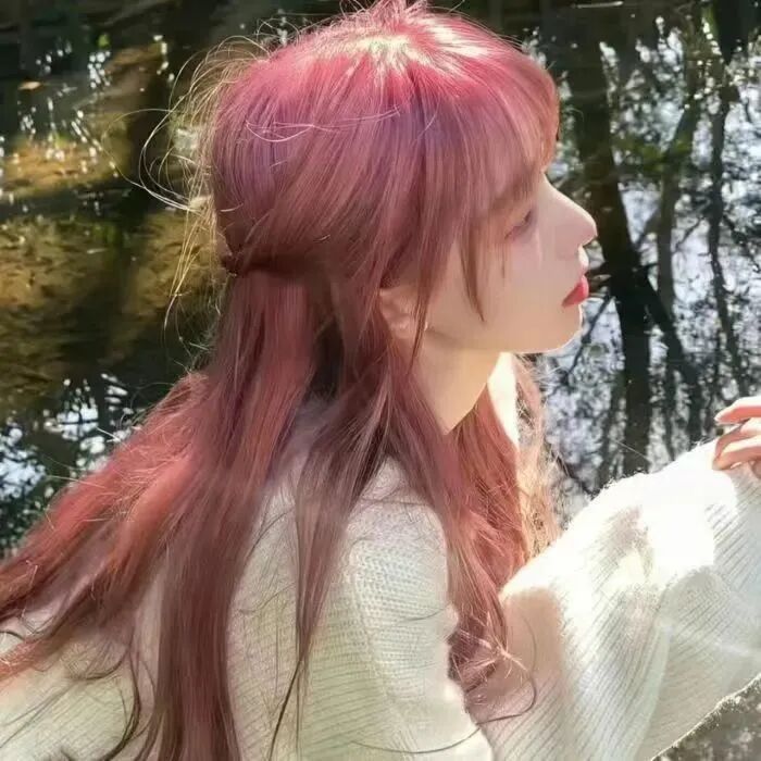 女生头像侧脸头像