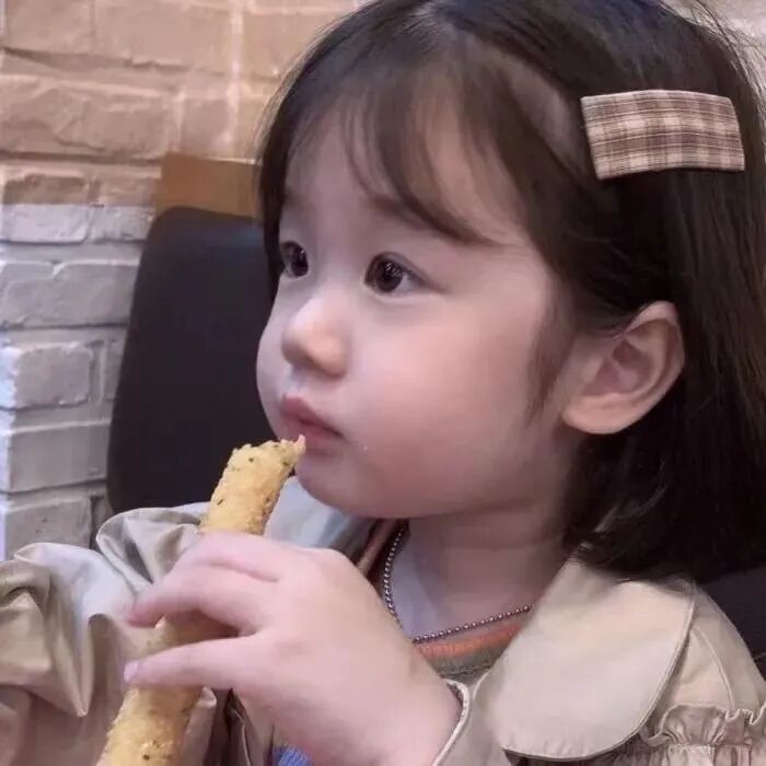 金雪头像小女孩头像萌娃头像