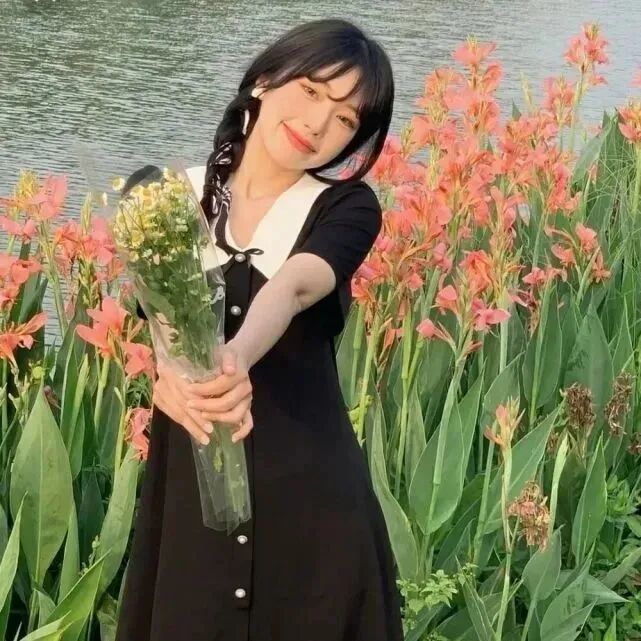 小清新女生头像鲜花头像
