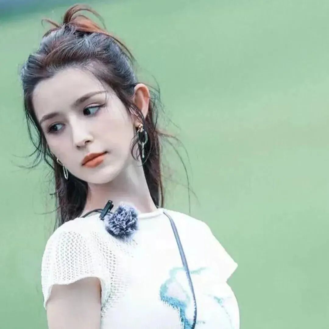 哈妮克孜头像小清新女生头像小清新头像真人闺蜜头像三人闺蜜头像