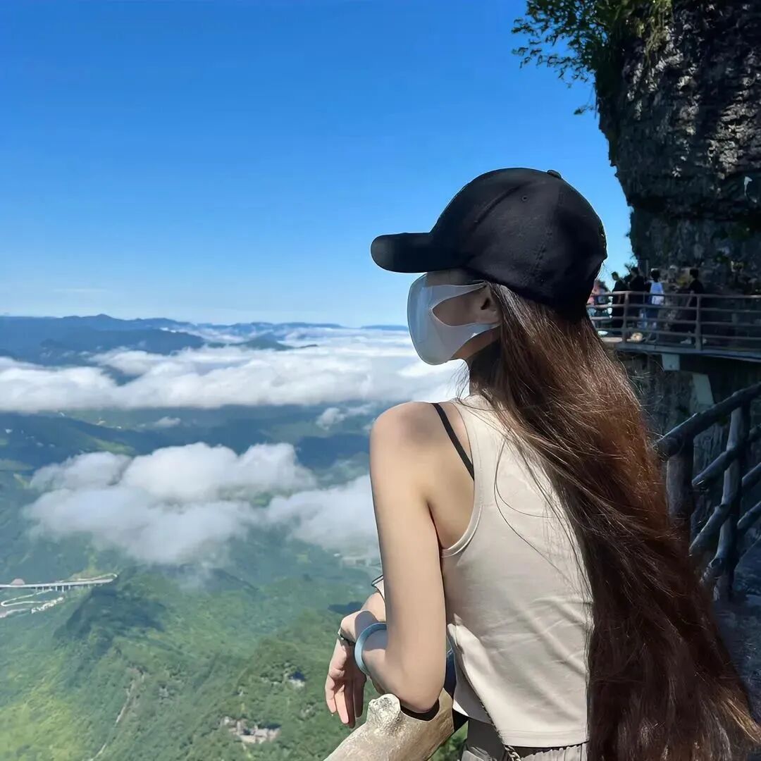 氛围感女生头像不露脸女生头像