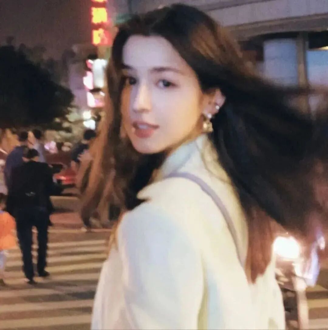 哈妮克孜头像氛围感女生头像氛围感头像