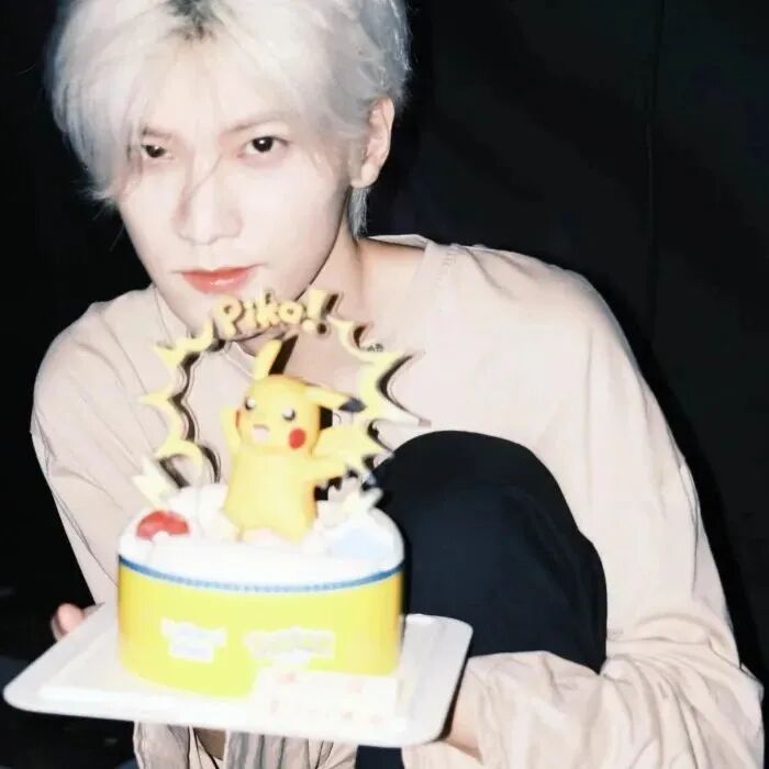 男生头像生日蛋糕头像