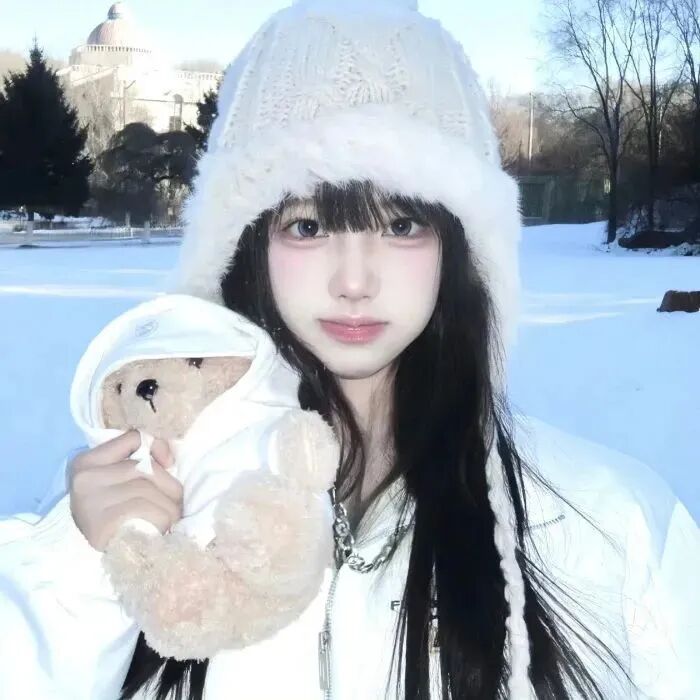 冬天温柔女生头像