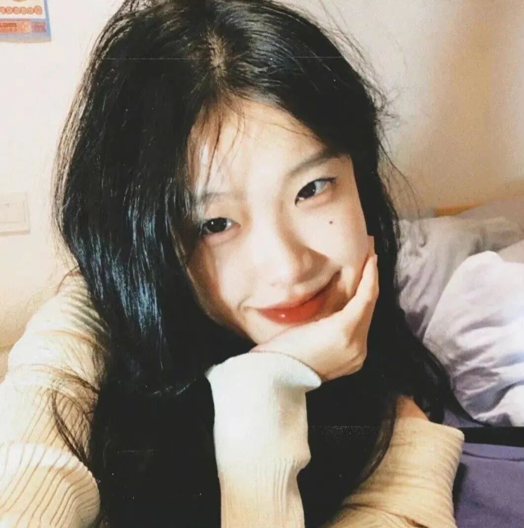 温柔爱笑女生头像
