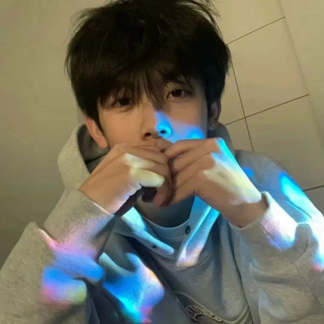 个性男生头像