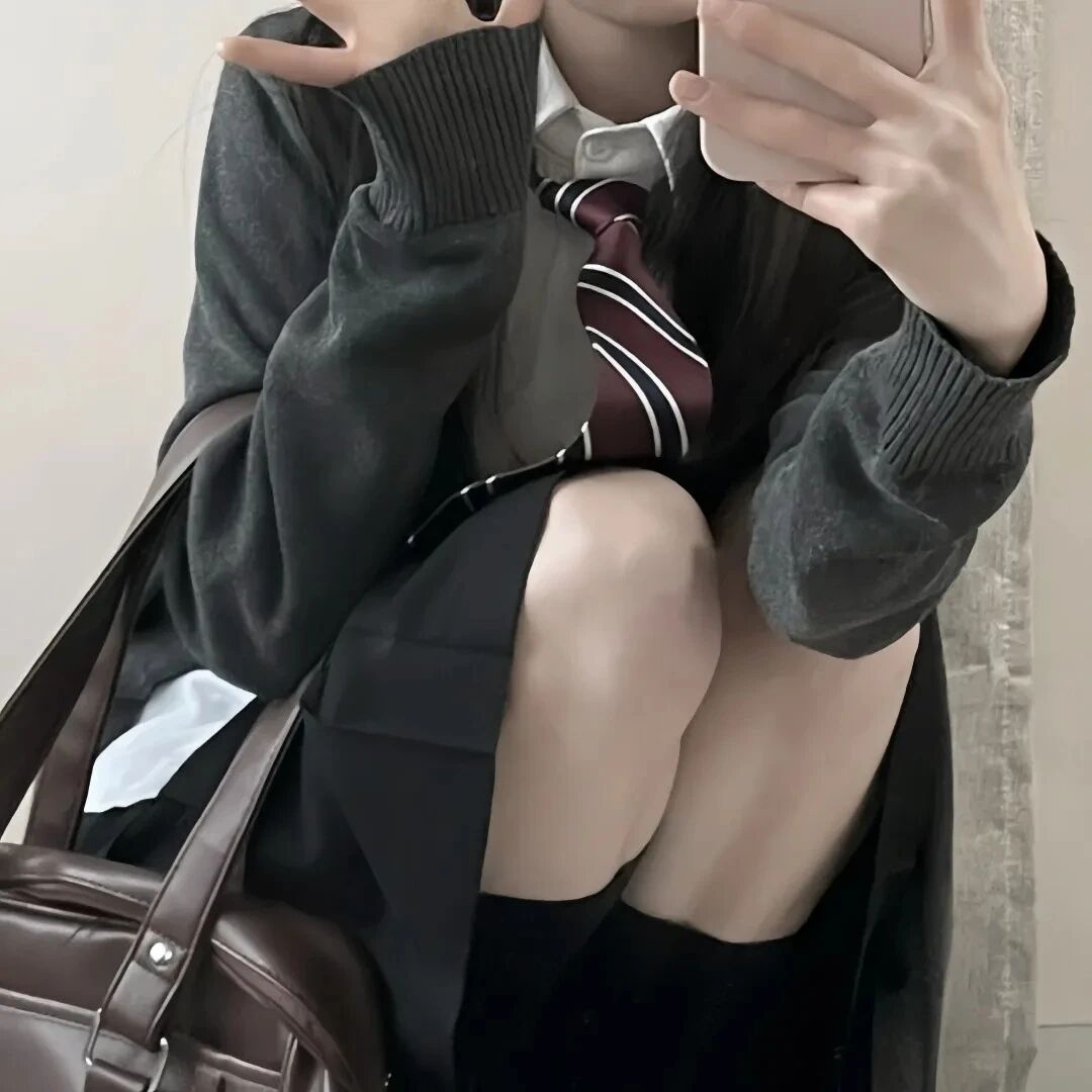 jk制服纯欲不露脸女生头像