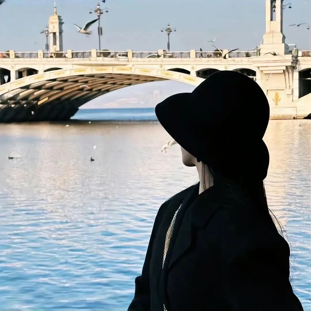 气质不露脸女生头像