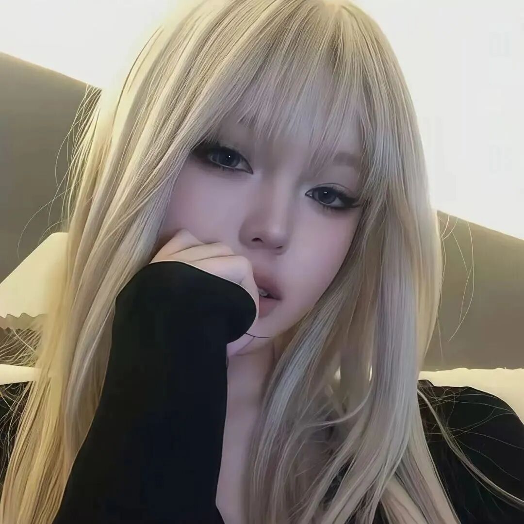 权威女生头像