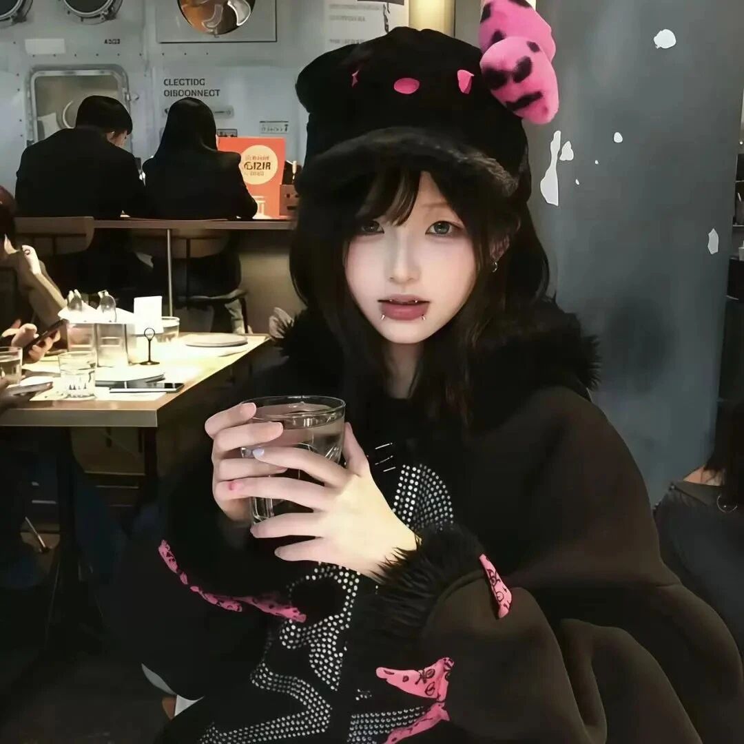 权威女生头像