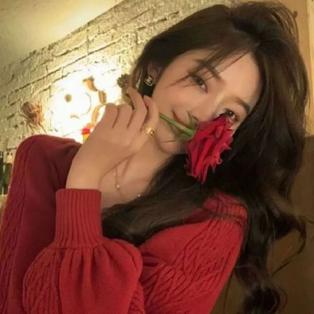 鲜花温柔女生头像
