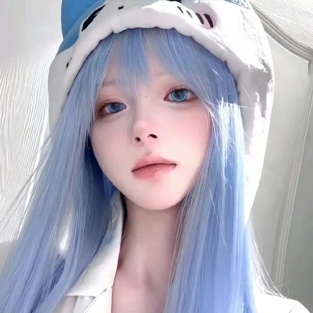 蓝色系温柔女生头像