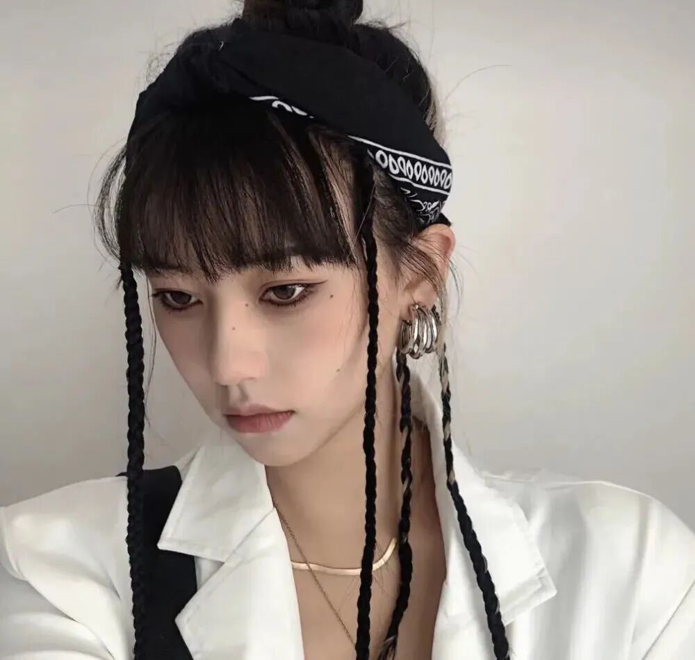 酷酷女生头像