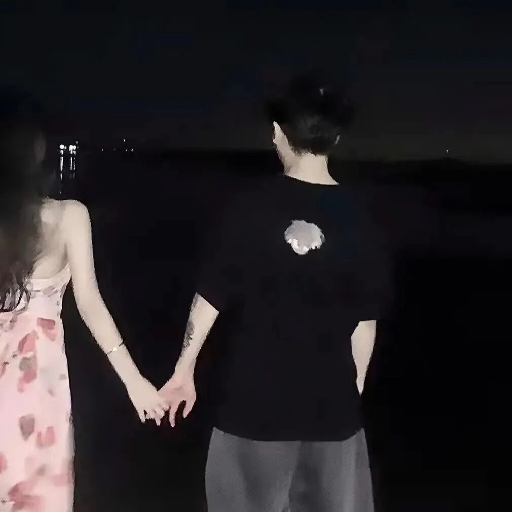 氛围感情侣头像真人情侣头像