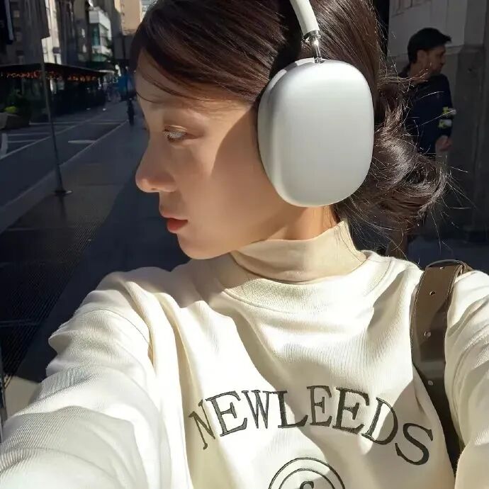 侧脸女生头像