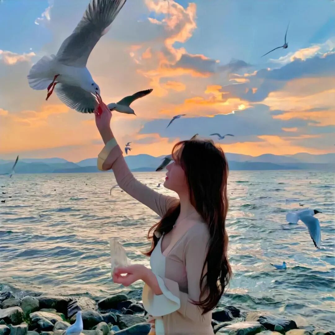 氛围感女生头像侧脸女生头像海边头像
