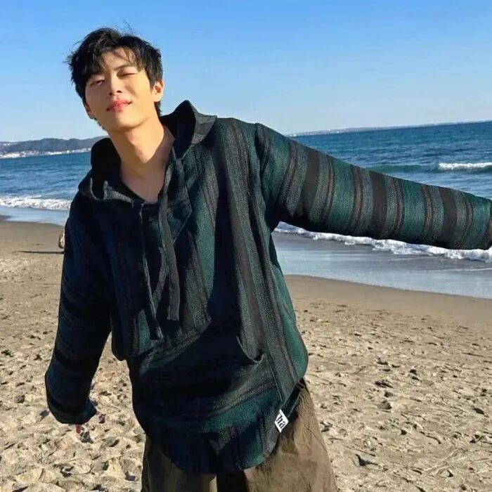 氛围感男生头像海边头像