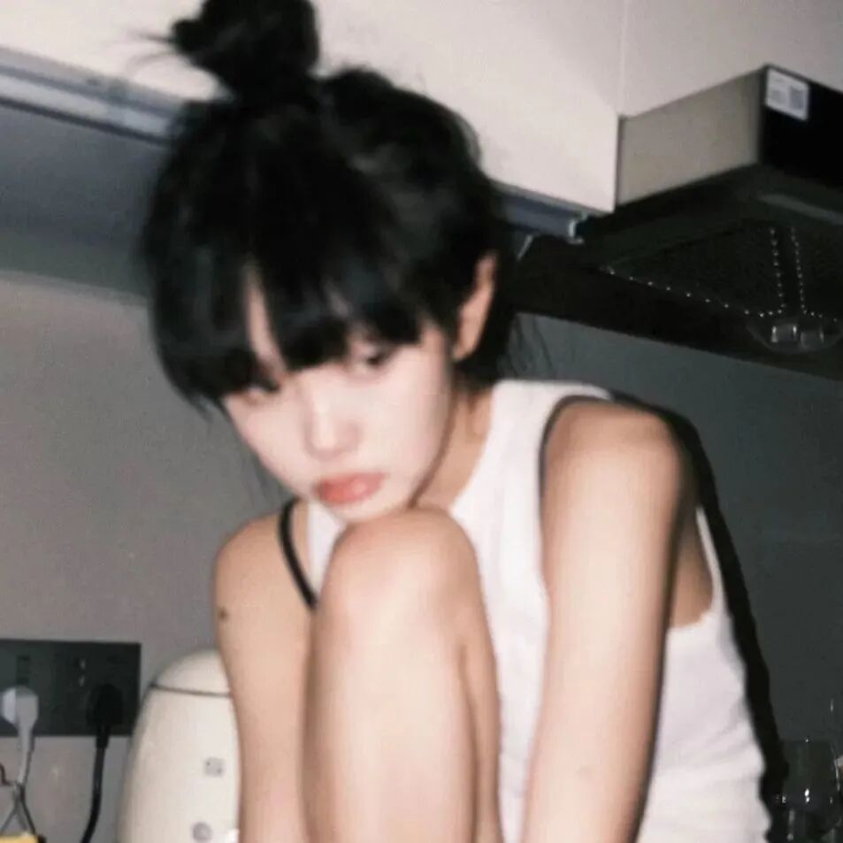 氛围感女生头像