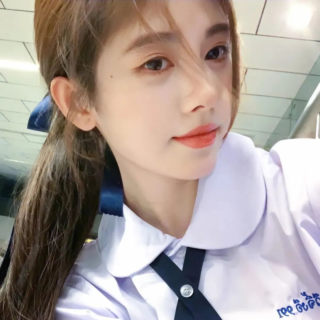 鞠婧祎头像女生头像侧脸女生头像