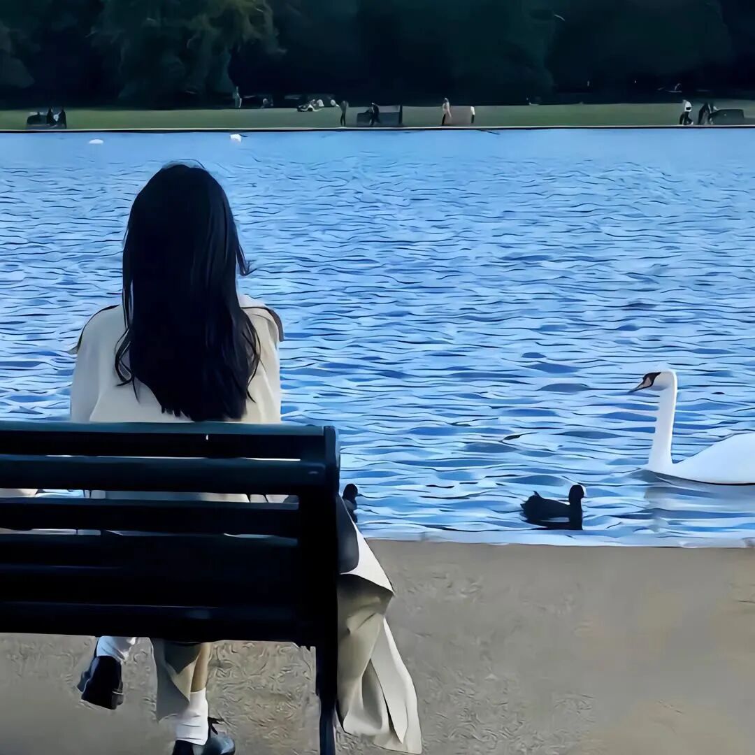 氛围感女生头像不露脸女生头像