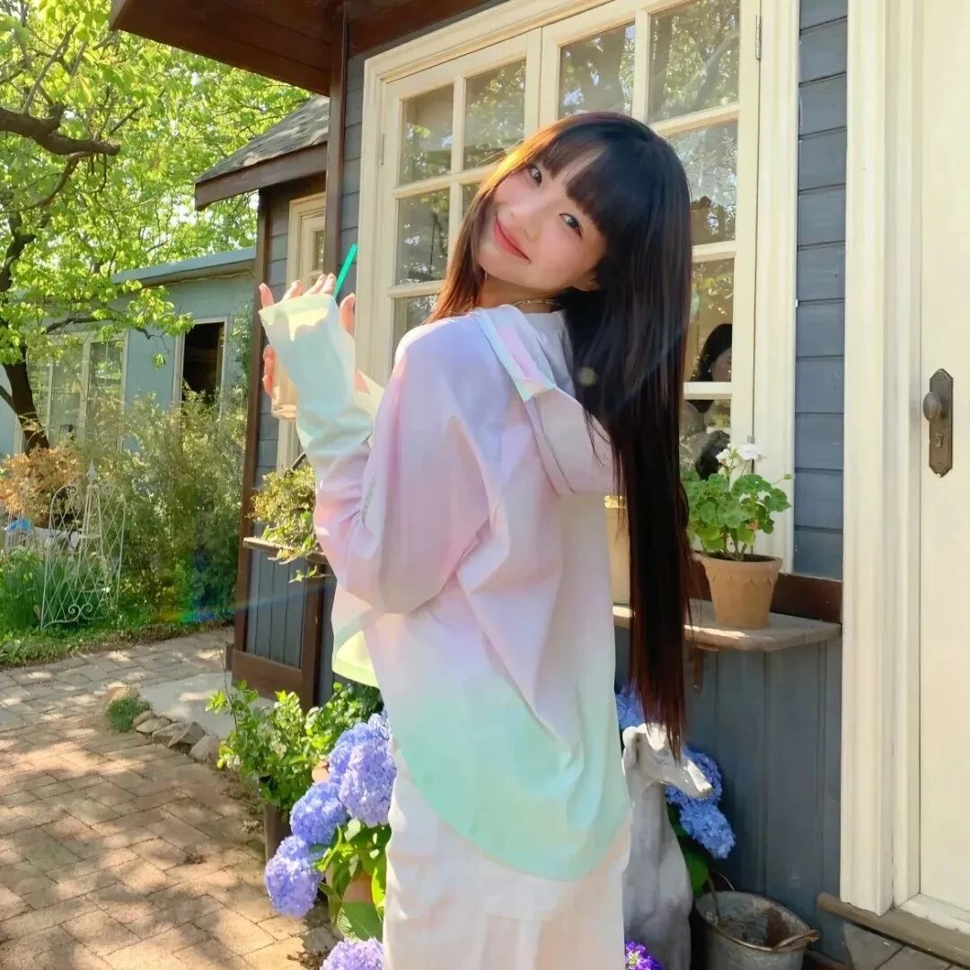 甜妹爱笑女生头像