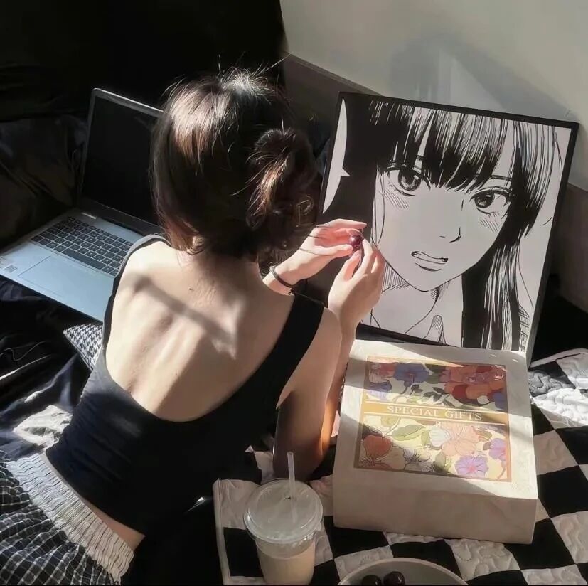 电脑漫画小众不露脸女生头像