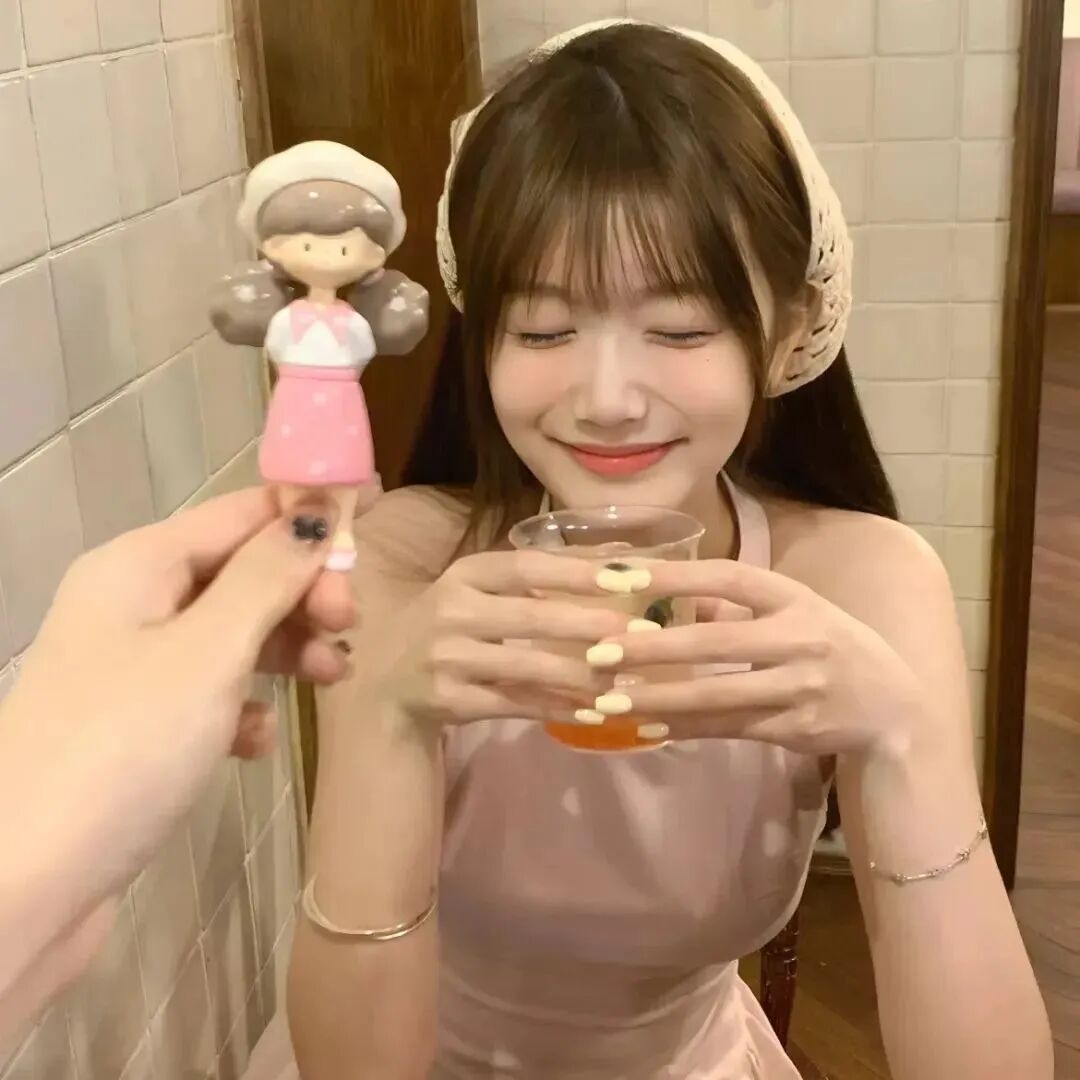 甜妹爱笑女生头像