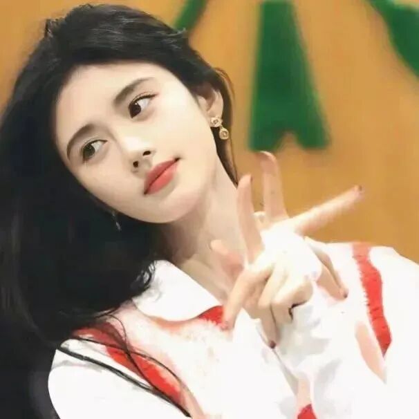 鞠婧祎爱豆手势女生头像