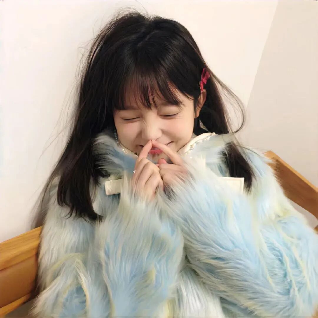爱笑甜妹女生头像