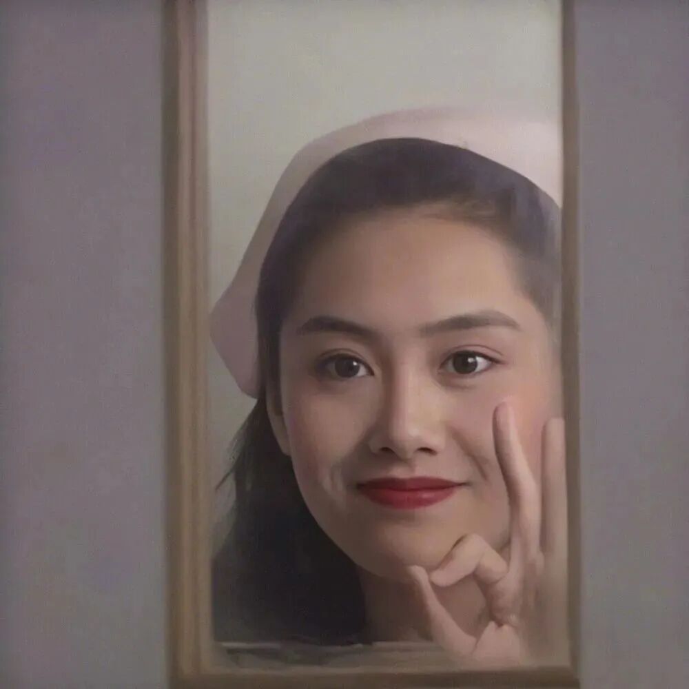 港风朱茵甜美女生头像
