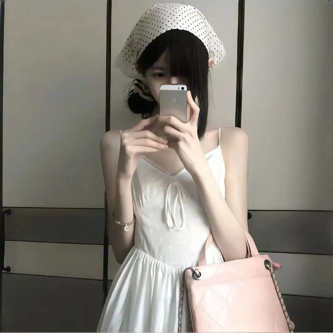 自拍手机甜妹女生头像