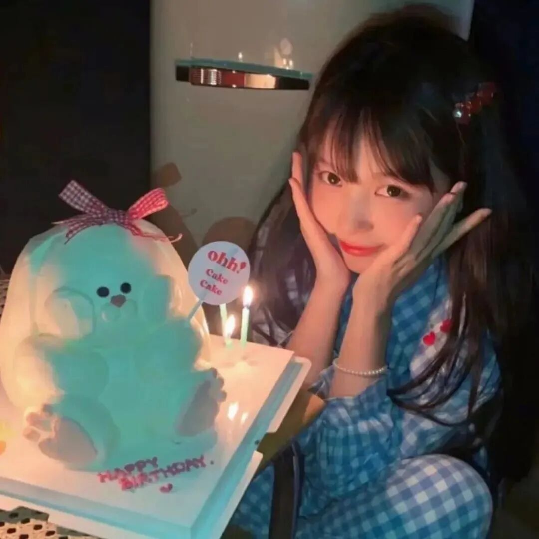 生日快乐甜妹女生头像