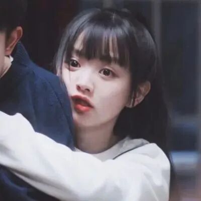guaibozizuzhixinsan真人情侣头像