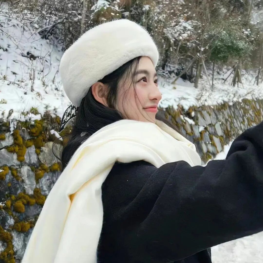 女生 女生头像 女头 氛围感 氛围感头像 侧脸 侧脸头像 冬天头像