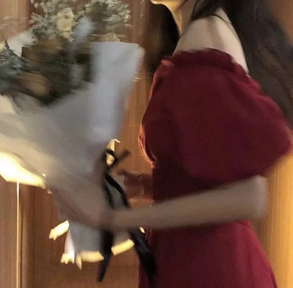 女生 女生头像 女头 氛围感 氛围感头像 不露脸 不露脸头像