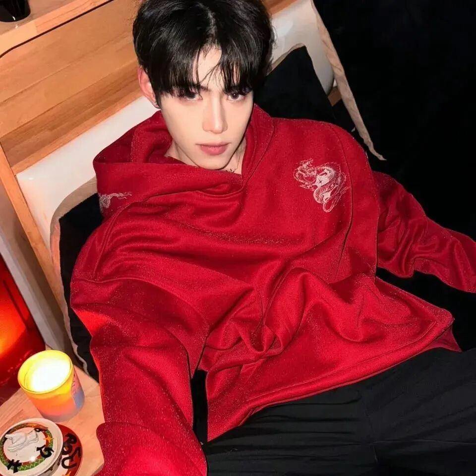 2024新年男生头像