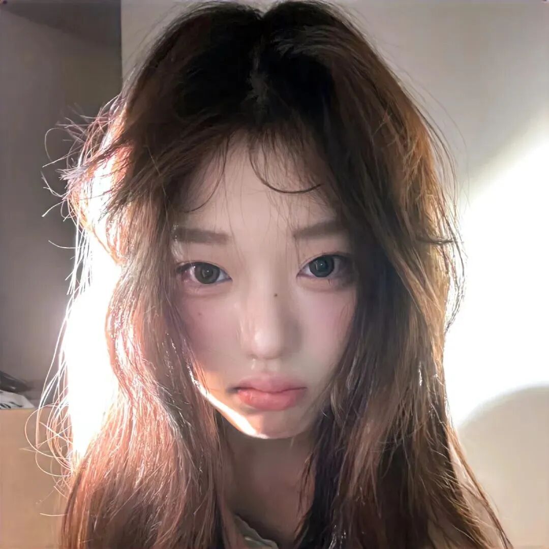 慵懒小众女生头像