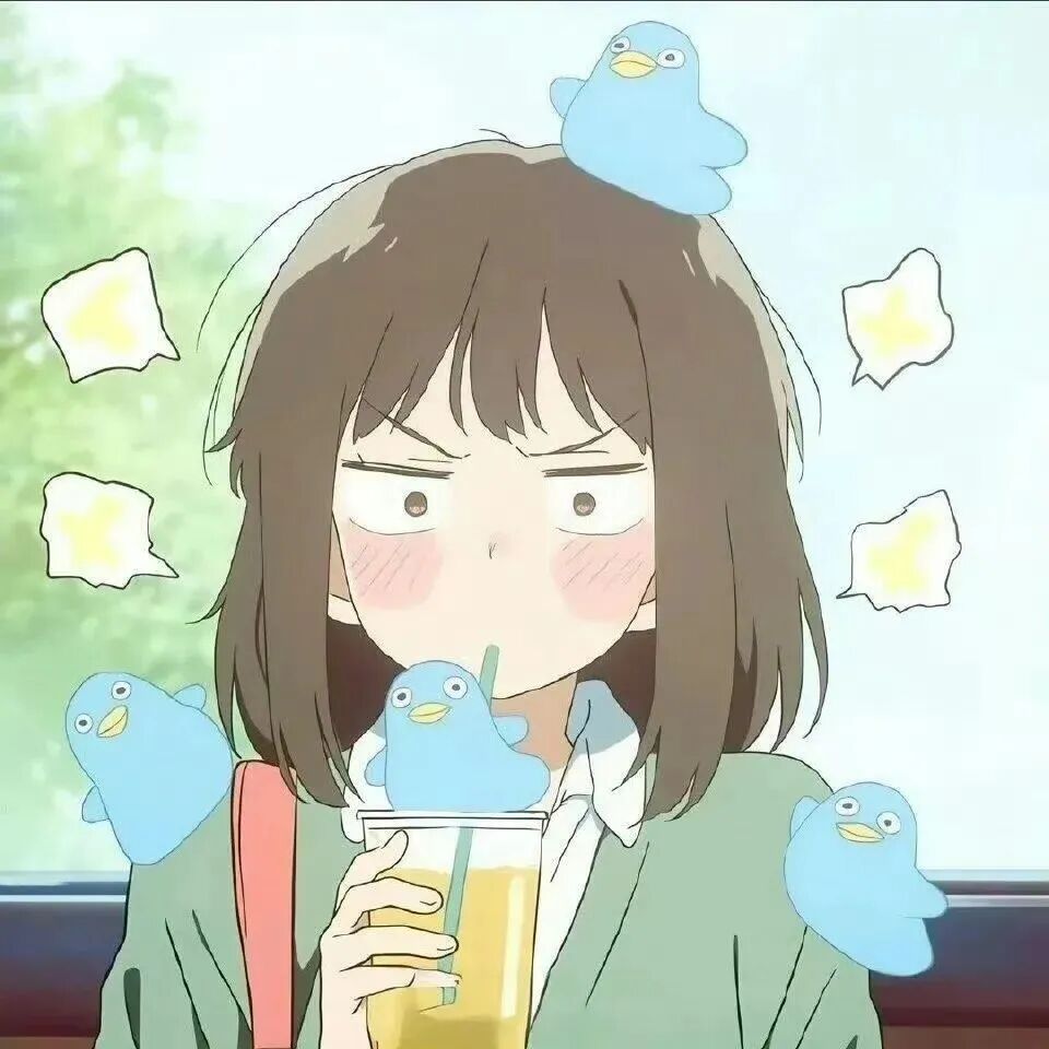 喝饮料可爱动漫头像女
