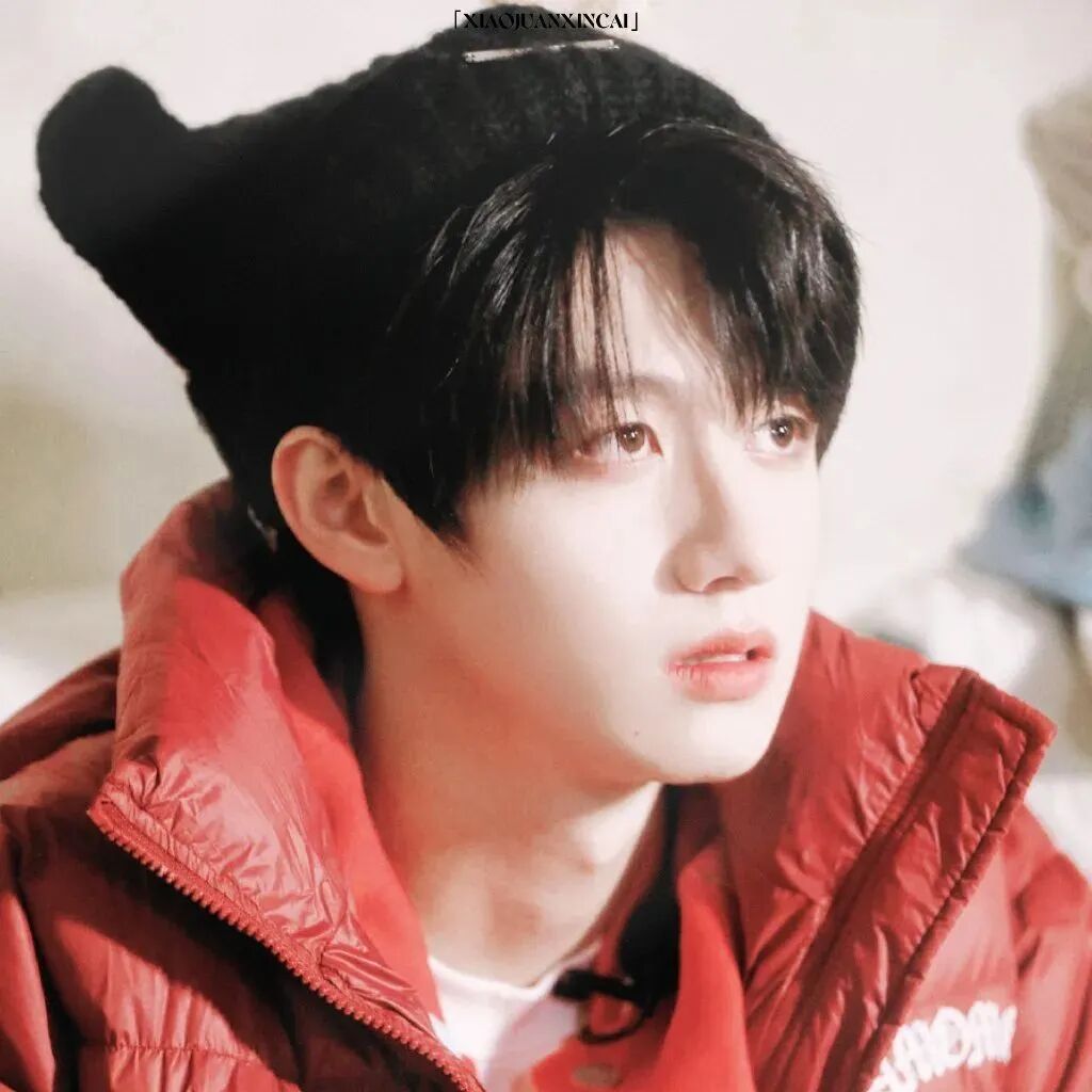 男生 男生头像 男头  侧脸 侧脸头像 朱志鑫 朱志鑫头像