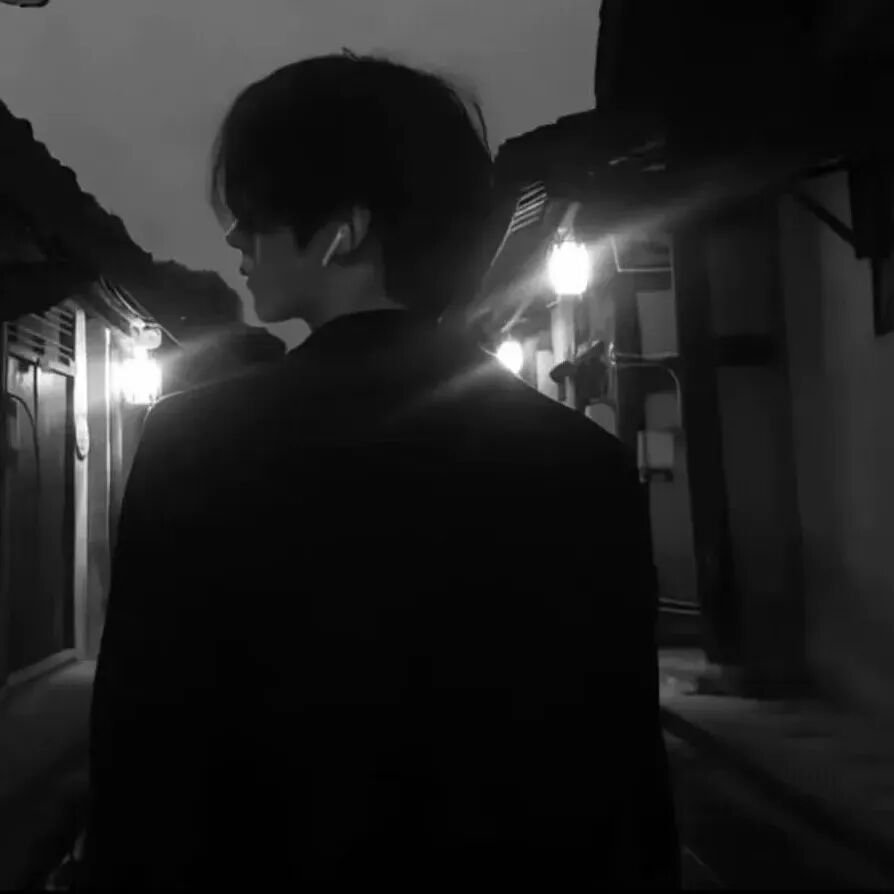 氛围感男生头像氛围感头像侧脸头像