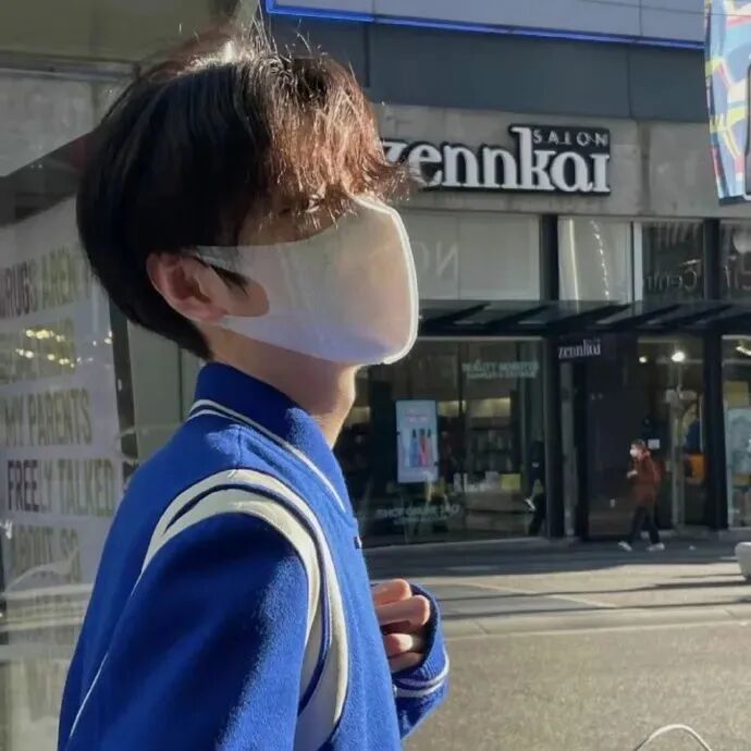 男生头像不露脸头像