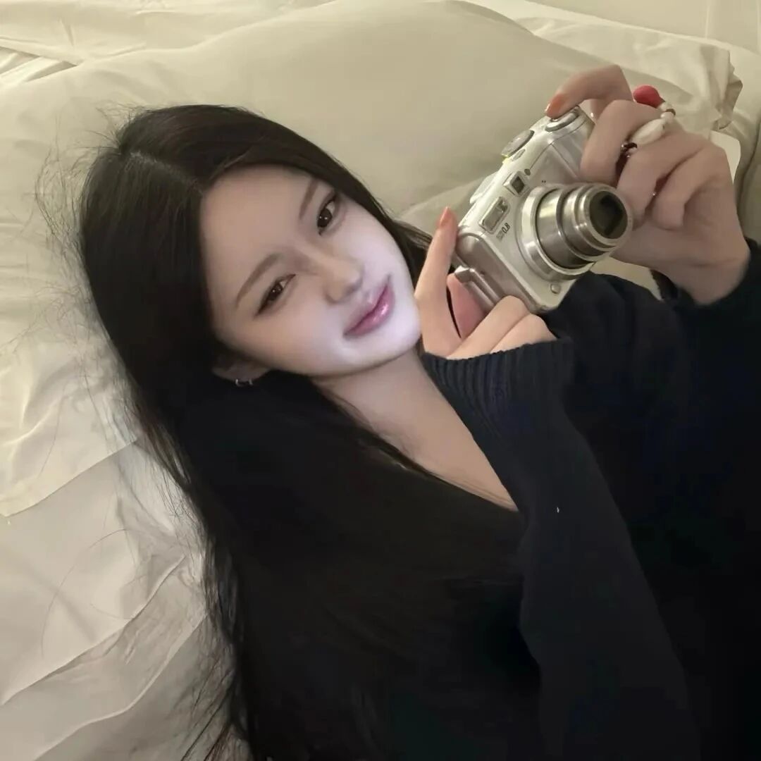 躺着气质女生头像