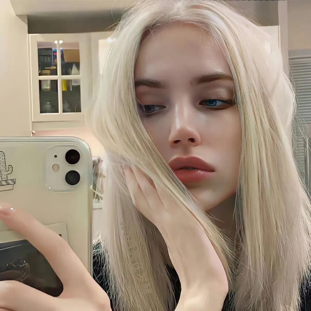 欧美自拍手机女生头像拽姐头像