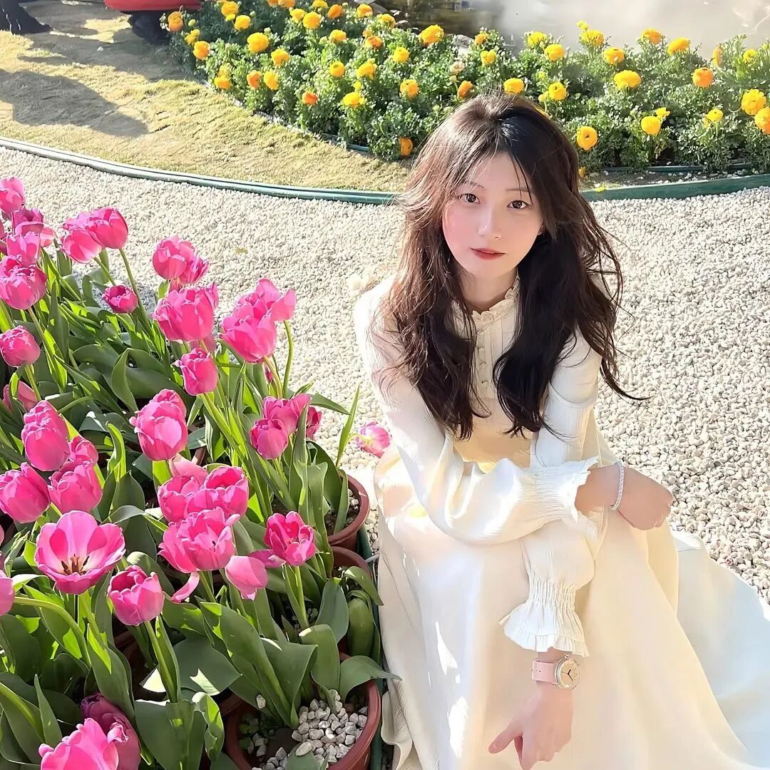 鲜花女生头像
