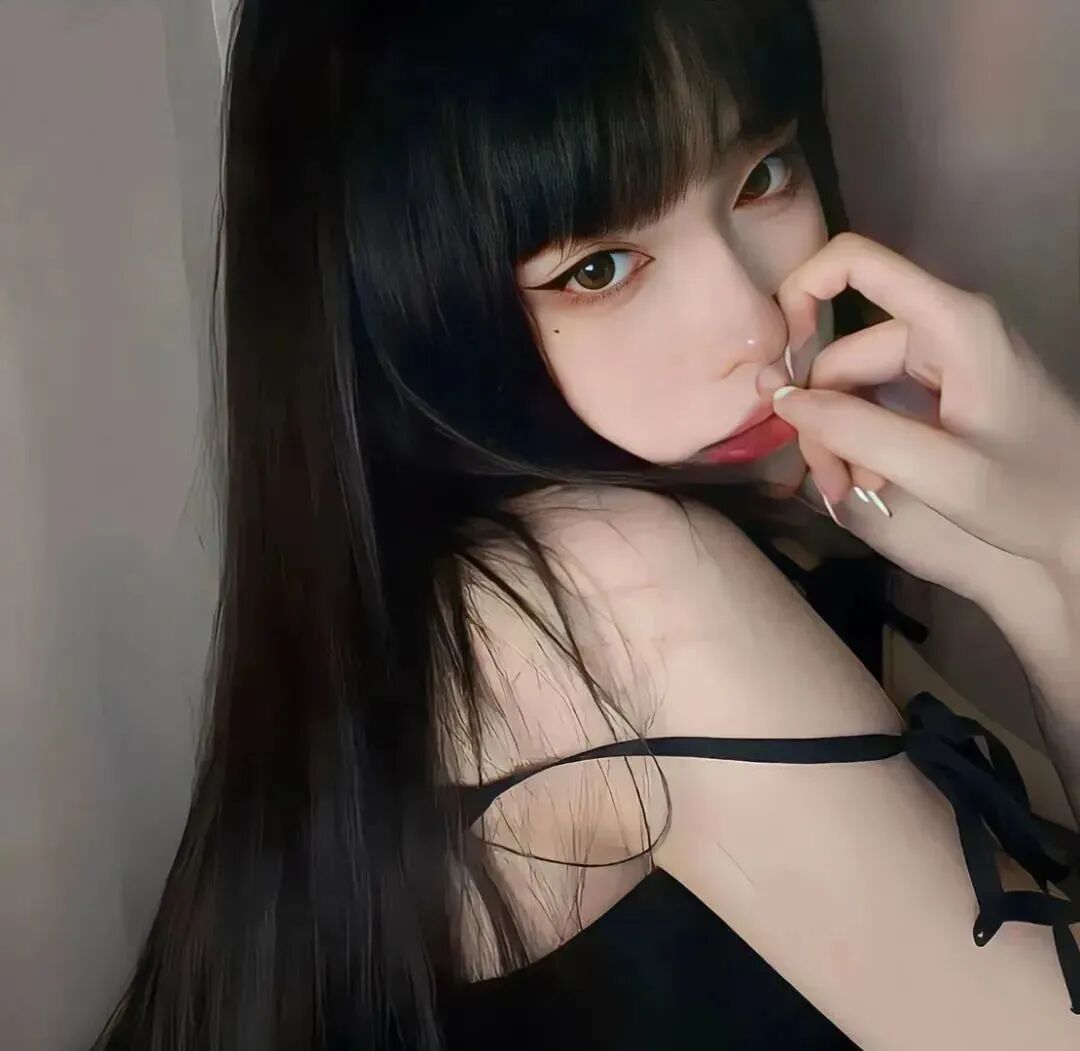 很飒小众女生头像