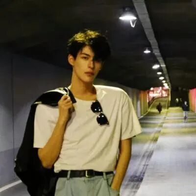 冷酷男生头像