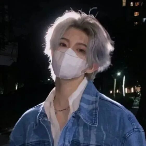 酷酷不露脸男生头像