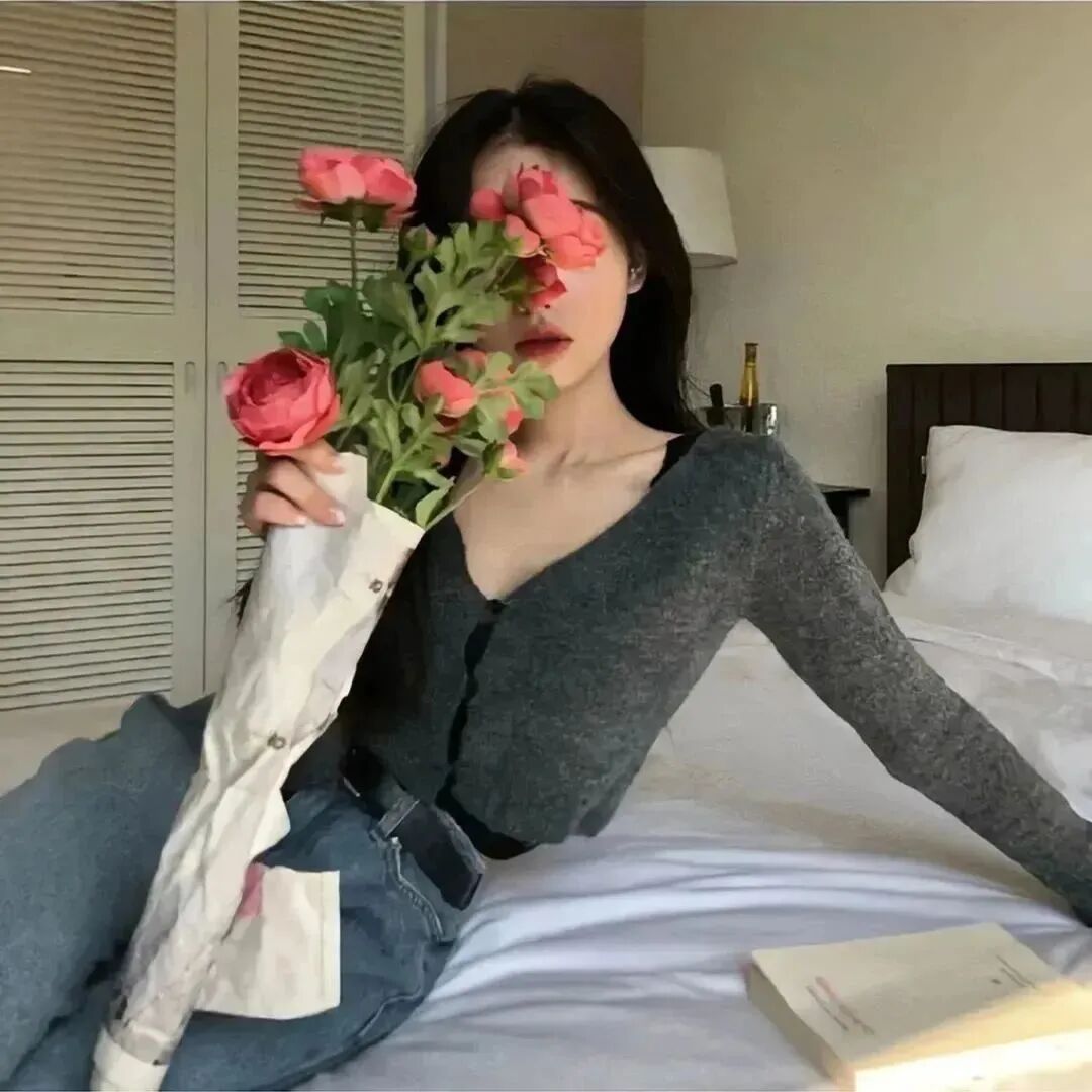 鲜花温柔女生头像